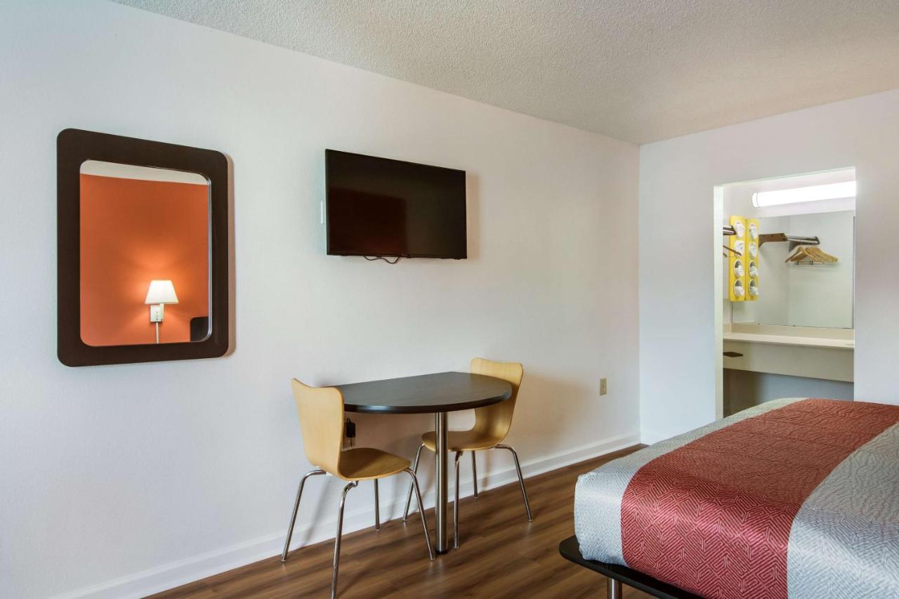 Motel 6-Warner Robins, Ga Eksteriør bilde