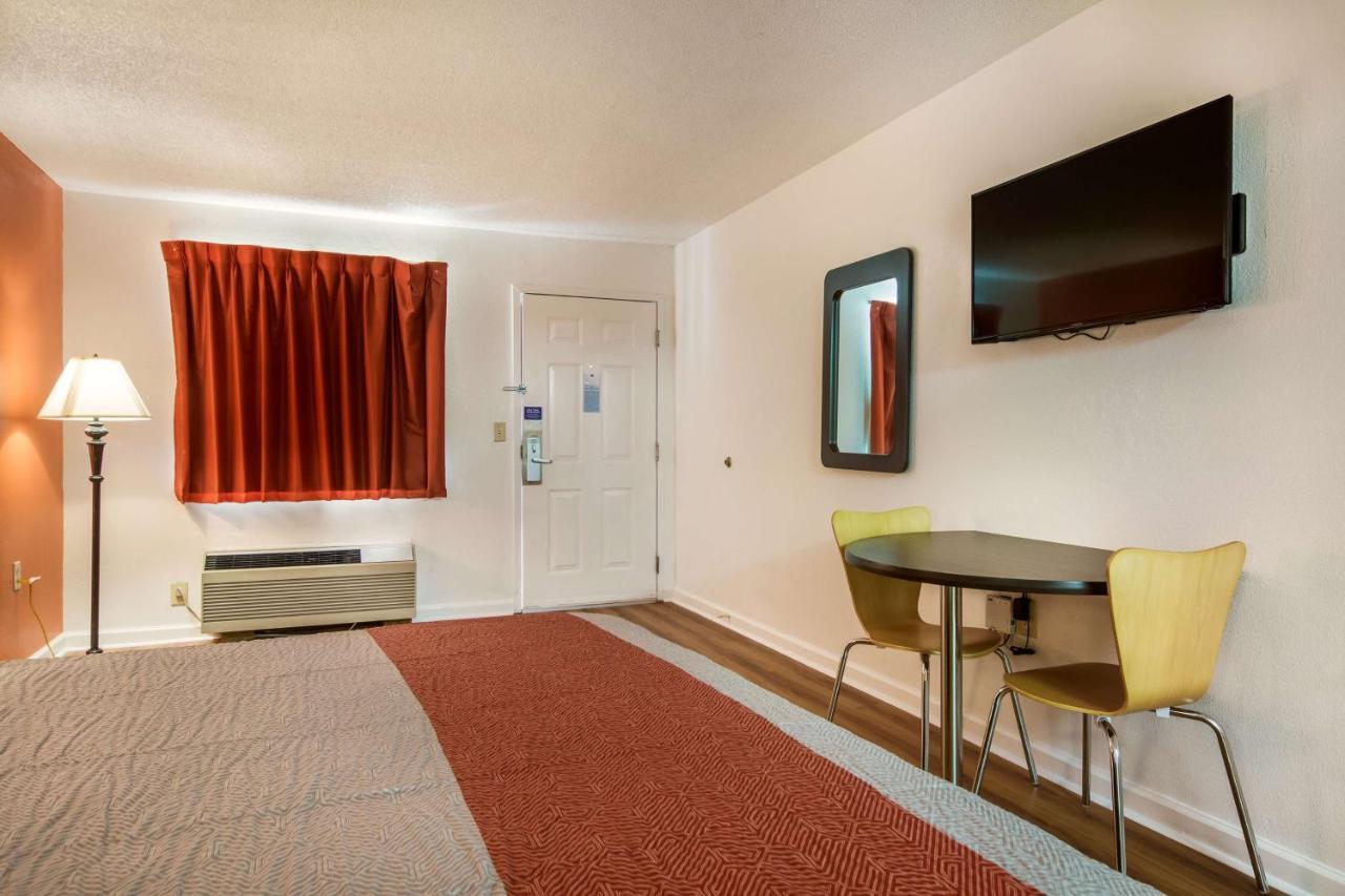 Motel 6-Warner Robins, Ga Eksteriør bilde